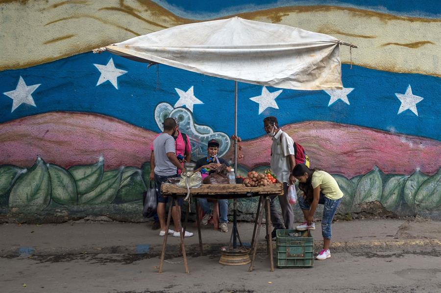 Venezuela suma 355 nuevos contagios y otras tres muertes por covid-19