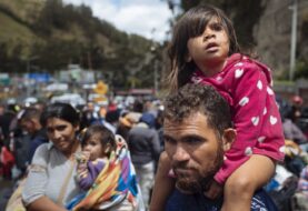 ACNUR pide fondos para ayudar a venezolanos en Latinoamérica