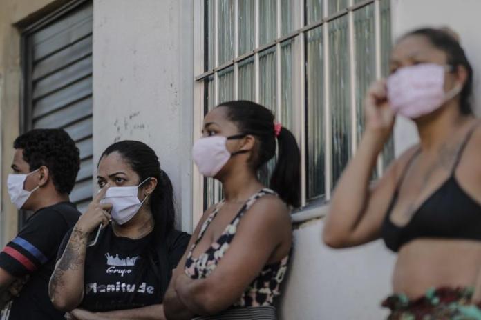 Brasil paga la última cuota del subsidio concedido a los pobres por la pandemia