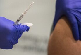 Comisión Europea autoriza el uso de la vacuna de Pfizer en la UE