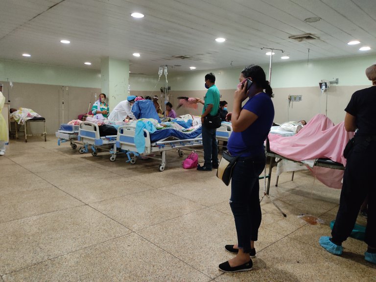 Continúan hospitalizados 27 heridos por una explosión de gas en Venezuela