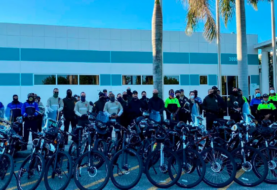 Policías en bicicleta recorren Miami-Dade contra violencia por armas de fuego