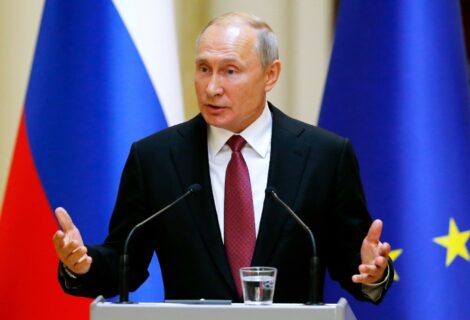Ucrania dice que no capitulará en negociaciones con Rusia y Putin ordena alerta nuclear