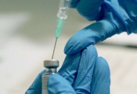 EE.UU. compra 100 millones de dosis más de vacuna de Pfizer contra el Covid-19 para 2021