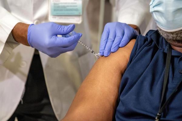 Más de 150 hospitales de Florida tendrán pronto la vacuna contra el covid-19