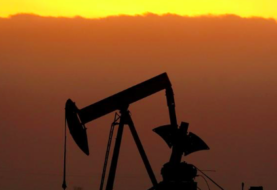 Petróleo de Texas abre con una caída del 2,79 %, hasta 51,65 dólares
