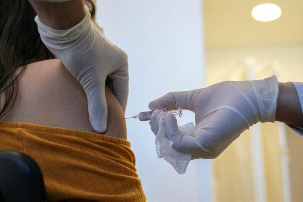 EEUU se suma a programa COVAX para distribuir vacunas anticovid en el mundo