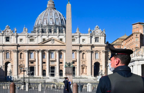 Vaticano pide respeto a las medidas anticontagio en las misas de Semana Santa