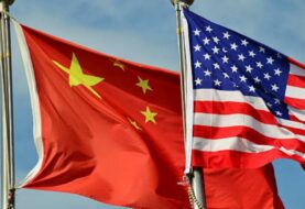 China, "a la espera" de renegociar su relación comercial con Estados Unidos
