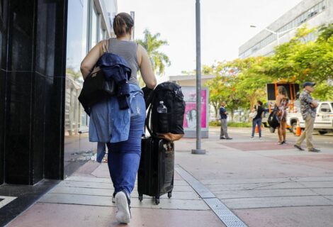 La afluencia de turistas a Florida bajó un 34 % en 2020 por el covid-19