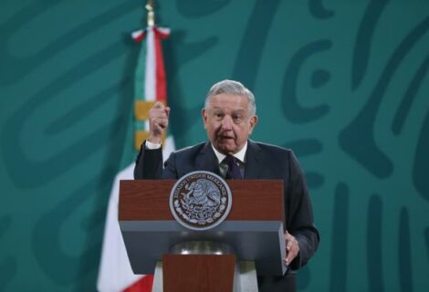 López Obrador pide a los gobernadores un "acuerdo nacional" ante los comicios