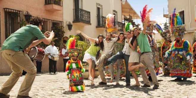 México se reportó caida del turismo en un 49,3 %