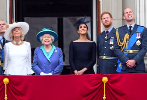 Reino Unido analiza mensaje de la Reina a los Sussex