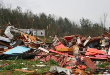 Tornados en el sureste de EE.UU. dejan seis muertos y cuantiosos daños