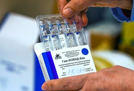 Rusia solicita unirse con su vacuna anticovid Sputnik V al mecanismo COVAX