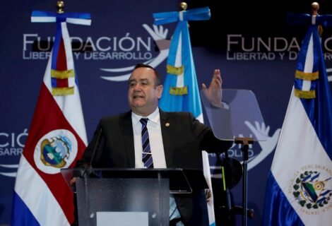 Guatemala y Dominicana dice que Covax es "un fracaso"