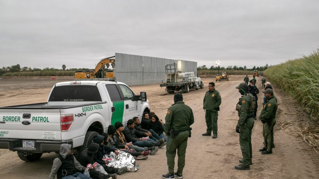 Detenciones de migrantes en EEUU llegan a su mayor nivel