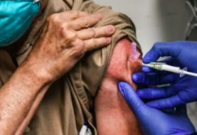 Congresistas piden a Florida facilitar acceso a vacunas anticovid a los indocumentados