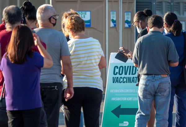 North Miami Beach permitirá a turistas vacunarse contra el Covid-19