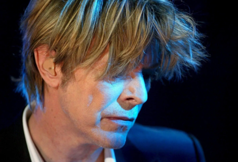 David Bowie reaparece con CD inédito