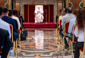 Papa pedirá a la Virgen Desatanudos que deshaga la crisis del Covid-19