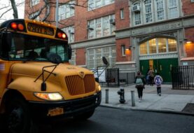 Nueva York reabrirá por completo sus escuelas en septiembre
