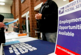 Solicitudes semanales del subsidio por desempleo en EEUU bajan a 444.000