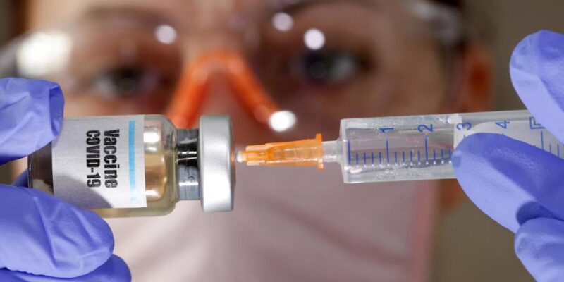 OMS pide a paíse donar dosis en vez de vacunar a sus niños
