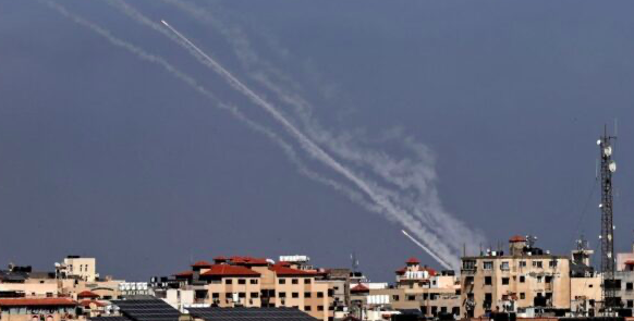 Lanzan contra Israel tres cohetes desde Líbano