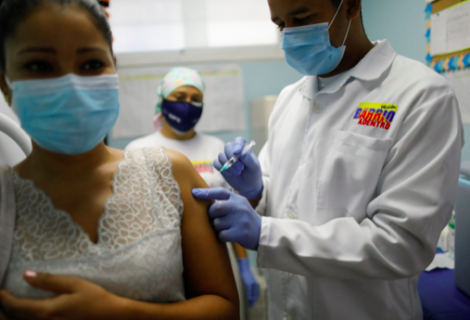 Parlamento venezolano pide a OMS acelerar mecanismos para vacunas anticovid