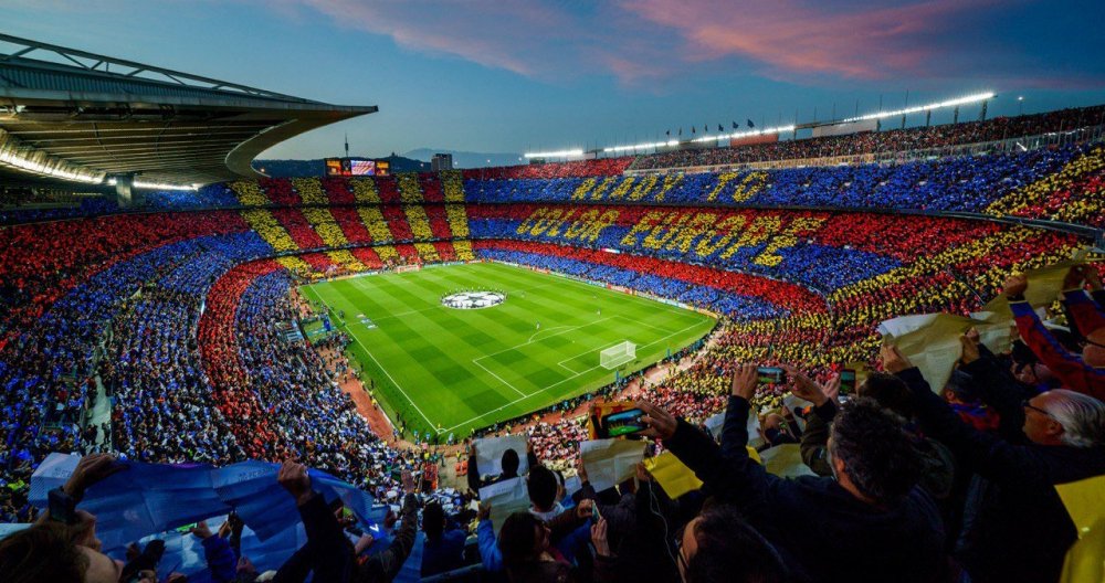 FC Barcelona recibe 500 millones de euros por prestamo bancario