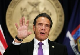 Gobernador de Nueva York conserva apoyo de votantes