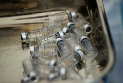 EMA empieza a analizar la vacuna china Sinovac