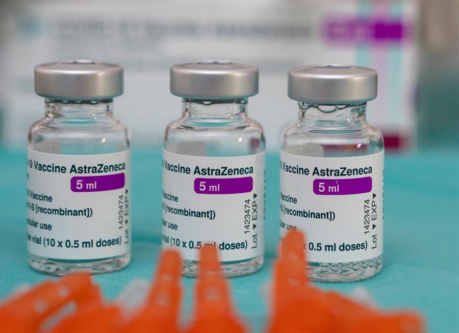 Japón aprueban las vacunas Moderna y AstraZeneca