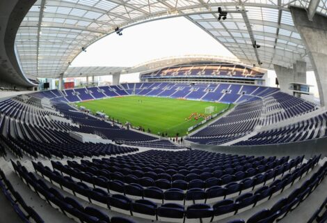 Estadio del Oporto acogerá la final de la Champions