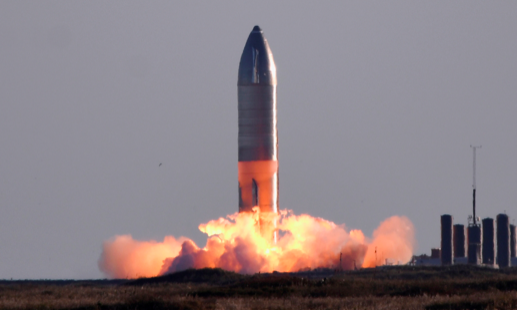 SpaceX se prepara para el vuelo de prueba de su proxima generación de cohetes