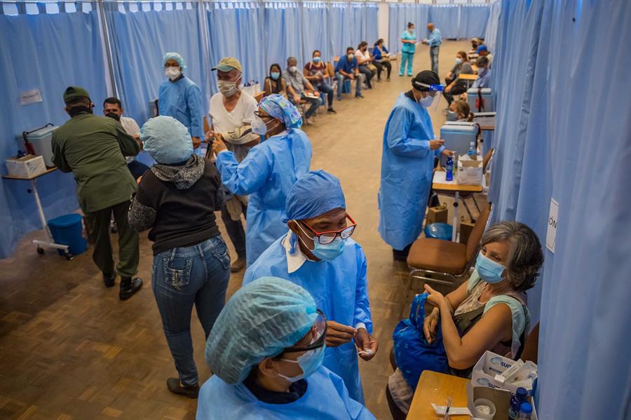 Mueren 20 trabajadores sanitarios más en Venezuela