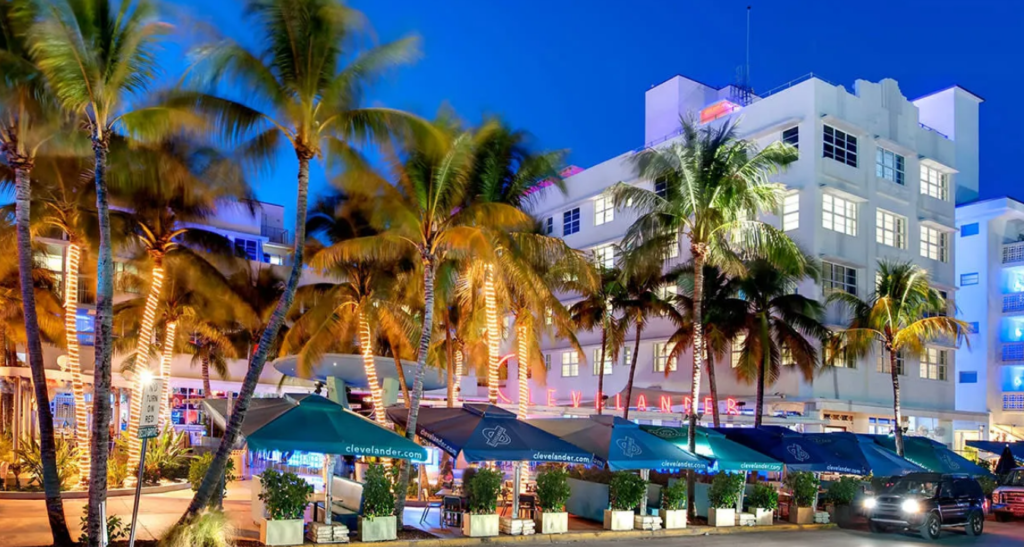 Hotel en Miami Beach venderá alcohol hasta las 5:00 a.m.