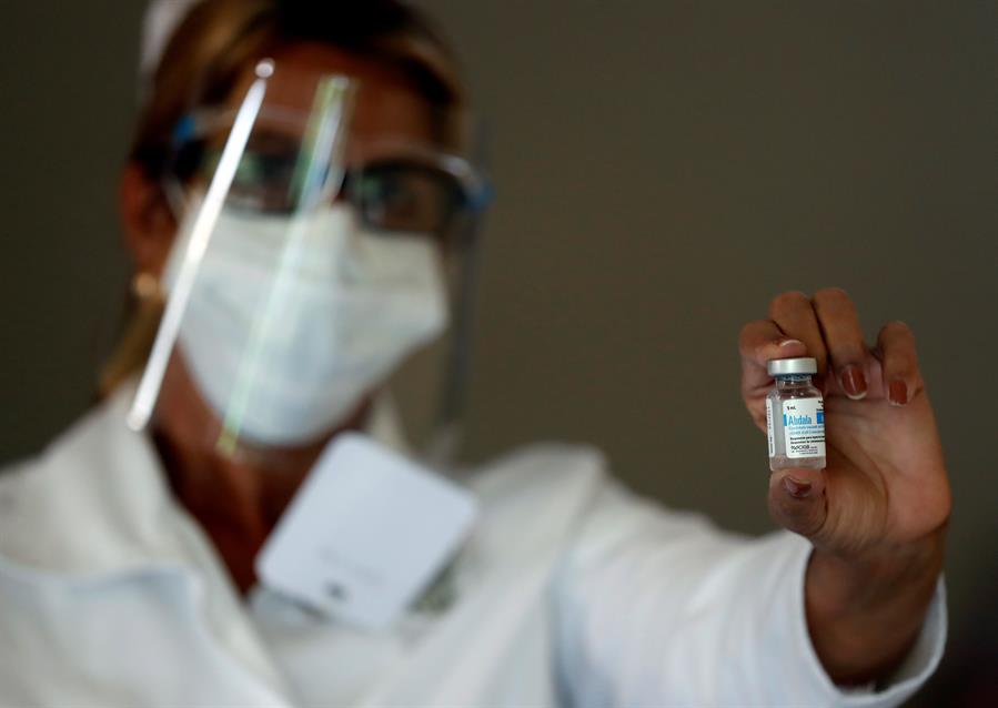 Federación médica venezolana pide rechazar vacuna cubana