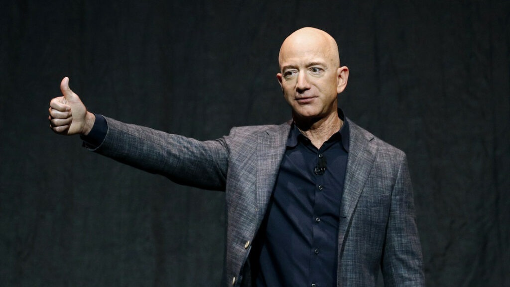 Jeff Bezos se lanza al espacio