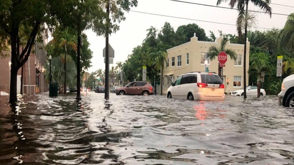 Sur de Florida en alerta por inundaciones