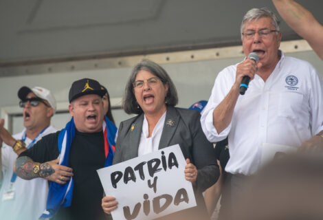 Alcaldesa de Miami: "Nos unimos para decirle al régimen que estamos con los cubanos"