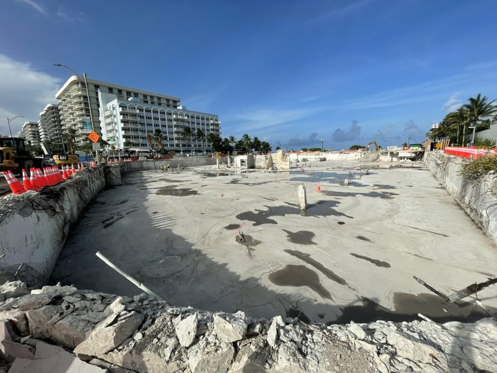 Víctimas del edificio en Miami recibirán 150 millones de dólares