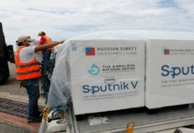 Rusia promete a América Latina poner fin al retraso de Sputnik