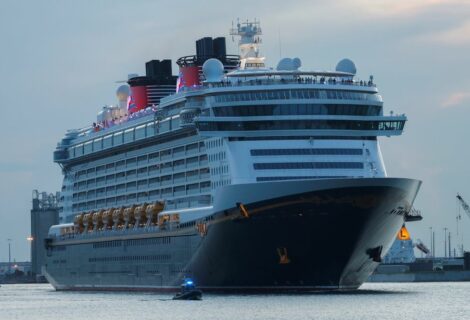Disney Cruise ordena la vacunación en un barco de Bahamas