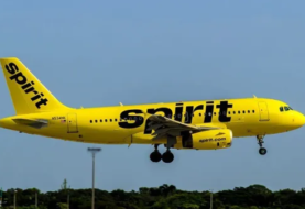 Spirit sigue con "problemas operativos" y cancela más vuelos