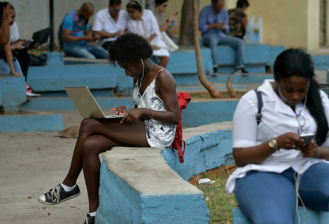 Activista propone usar en Cuba internet de EEUU vía wifi