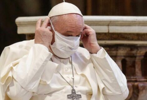 El Papa nombra a una mujer como la número 2 del Vaticano