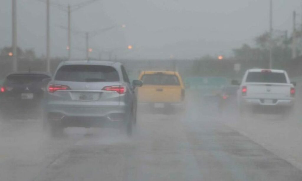 Puerto Rico suspende aviso por tormenta tropical