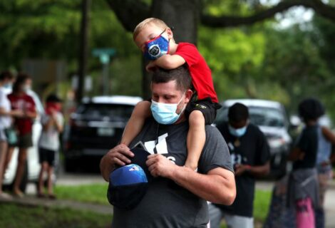 Florida no para de batir marcas: más de 15.000 hospitalizados
